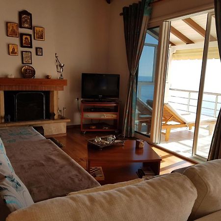 Apartamento ★ Meniko'S House ★ Amazing Sea View Himarë Exterior foto